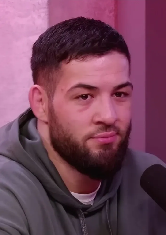 Стрикленд и Имавов близки к титульному реваншу UFC: названы сроки и место боя