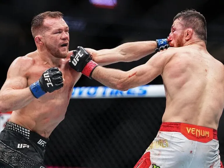 реванш Яна и Двалишвили на UFC 323, Лас-Вегас, 6 декабря 2025 года