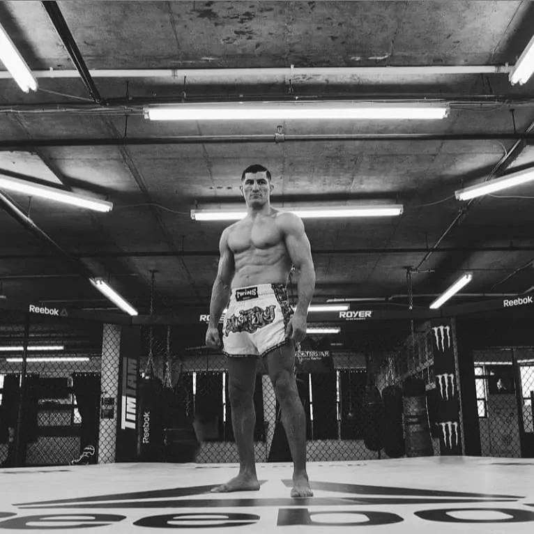 боец смешанных единоборств (UFC) Нордин Талеб.