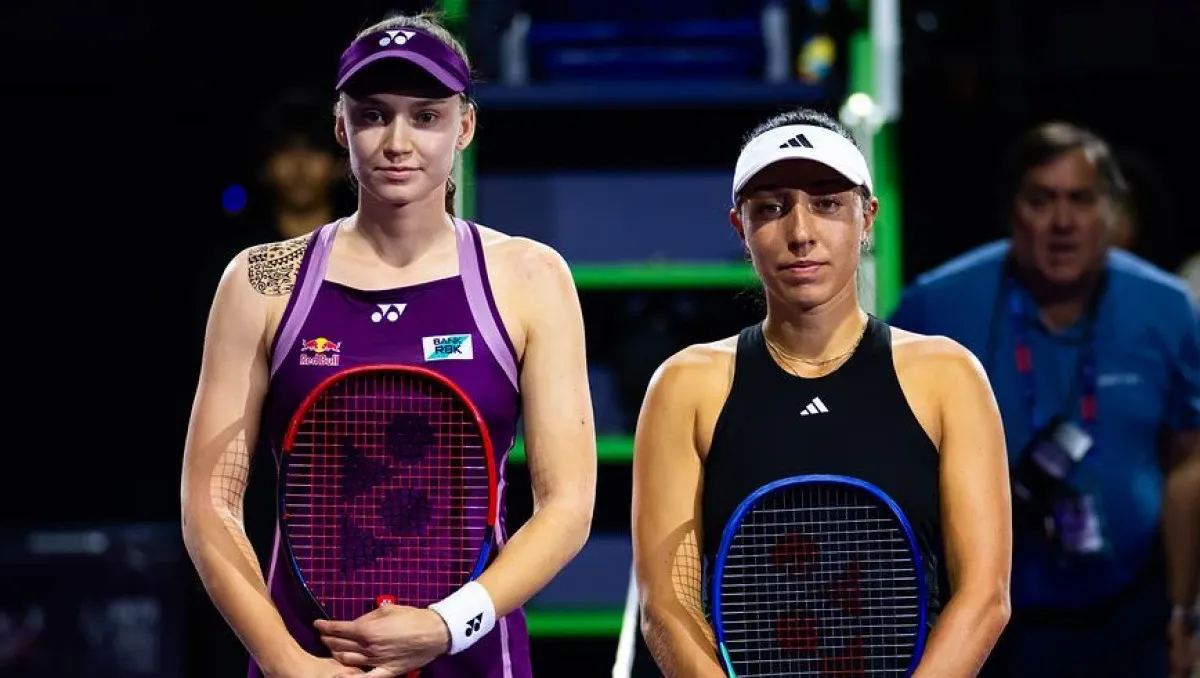 Елена Рыбакина и Джессика Пегула на WTA Finals-2025.